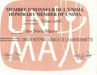 Carta y diploma de Miembro de Honor de la Unión Internacional de la Marioneta (UNIMA) 